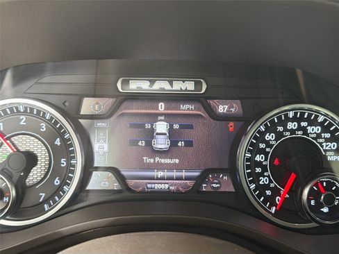 Used 2025 RAM 1500 Laramie w/ Bed Utility Group AWD/4WD image 11