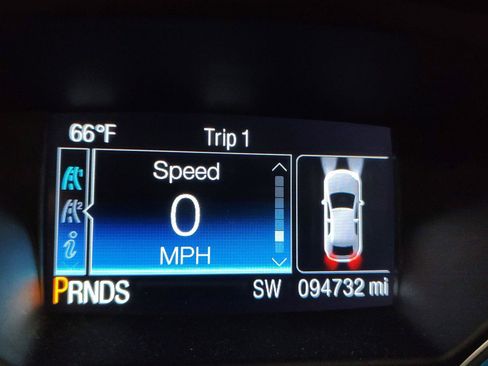 Used 2016 Ford Escape SE w/ Equipment Group 201A image 10