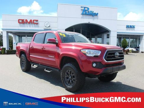 Used 2023 Toyota Tacoma SR5 w/ Technology Package AWD/4WD image 1