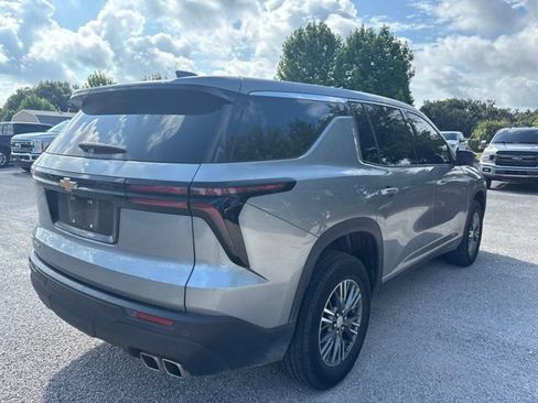 Used 2024 Chevrolet Traverse LS w/ LPO, Floor Liner Package FWD image 5