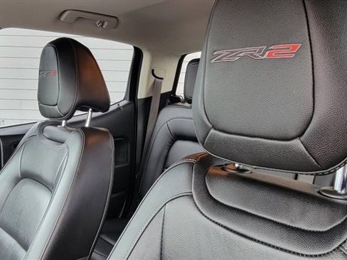 Used 2020 Chevrolet Colorado ZR2 image 44