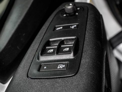 Used 2024 RAM ProMaster 2500 w/ Convenience Group FWD image 27
