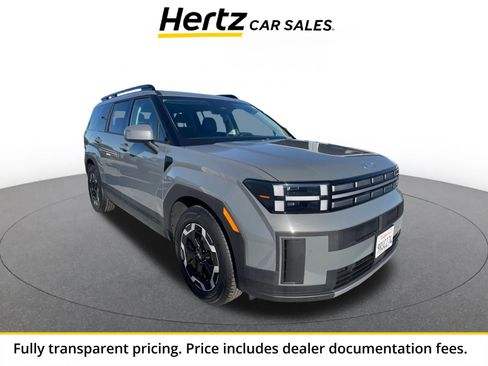 Used 2025 Hyundai Santa Fe SEL FWD image 1