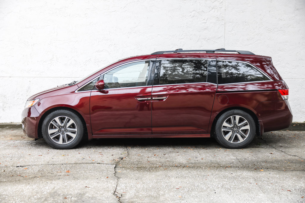 Used 2015 Honda Odyssey Touring image 13