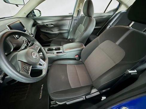 Used 2024 Nissan Sentra SV image 13