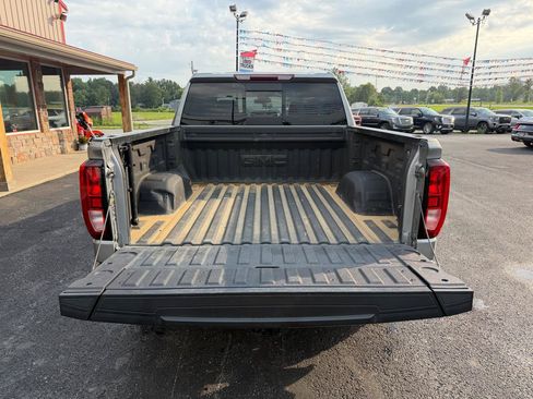 Used 2023 GMC Sierra 1500 Elevation w/ Elevation Premium Package AWD/4WD image 6