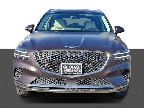 Used 2023 Genesis GV70 2.5T Select w/ Select Package image 2