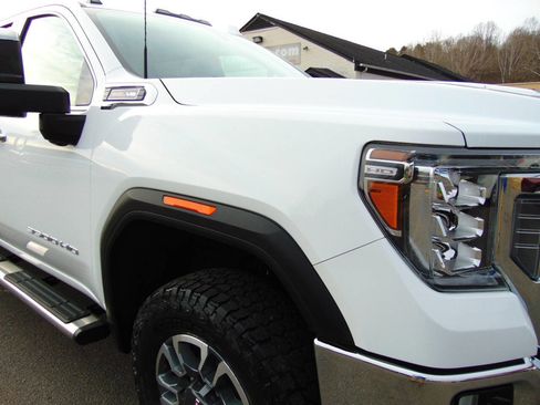 Used 2021 GMC Sierra 3500 SLT w/ SLT Convenience Package image 38