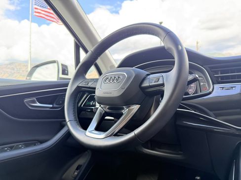 Used 2023 Audi Q7 3.0T Prestige w/ Prestige Package AWD/4WD image 10