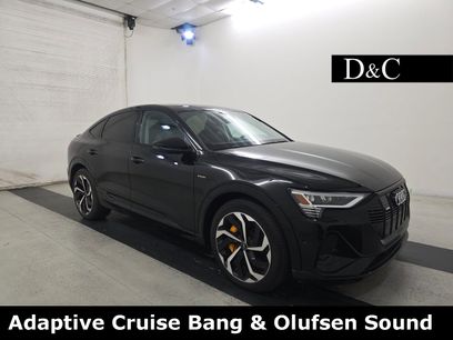 Used 2022 Audi e-tron Premium Plus w/ Premium Plus Package