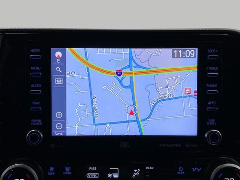 Used 2021 Toyota Highlander XSE image 24