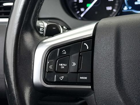 Used 2019 Land Rover Discovery Sport SE AWD/4WD image 31