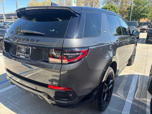 Certified 2025 Land Rover Discovery Sport Dynamic SE AWD/4WD image 3