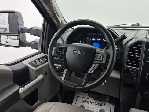 Used 2020 Ford F350 XL image 16