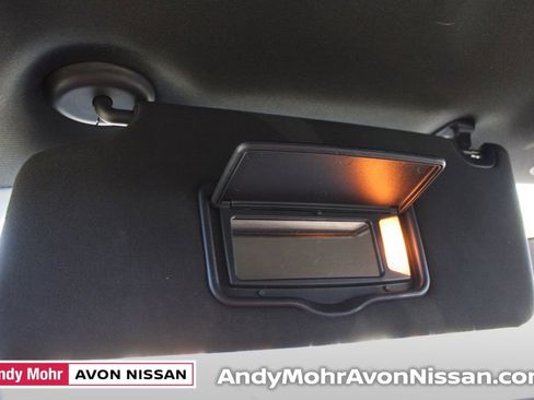 Used 2018 Ford Explorer XLT image 42