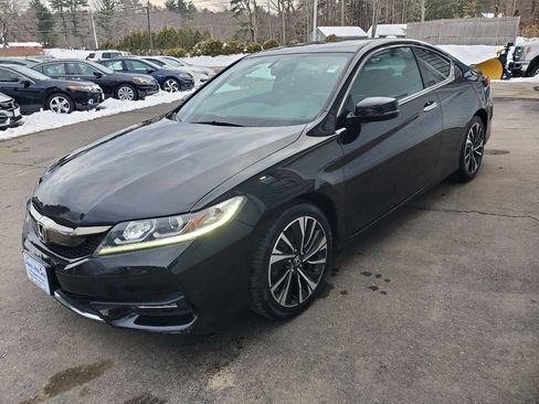 Used 2017 Honda Accord EX-L image 4