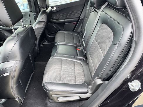 Certified 2023 Ford Escape SE FWD image 35
