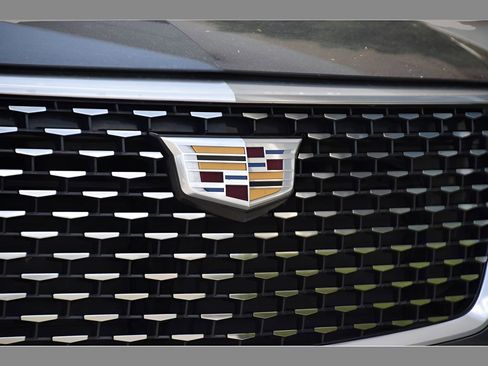 Used 2020 Cadillac XT6 Premium Luxury AWD/4WD image 11