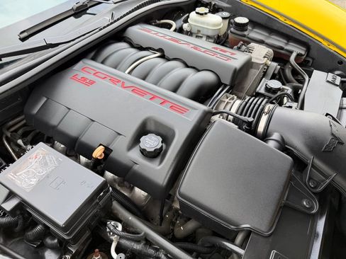Used 2010 Chevrolet Corvette Grand Sport RWD image 25