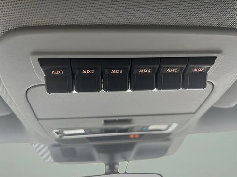 New 2026 Ford F250 Lariat w/ Black Appearance Package image 17