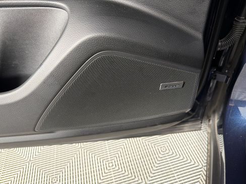Certified 2024 Porsche Cayenne AWD/4WD image 28