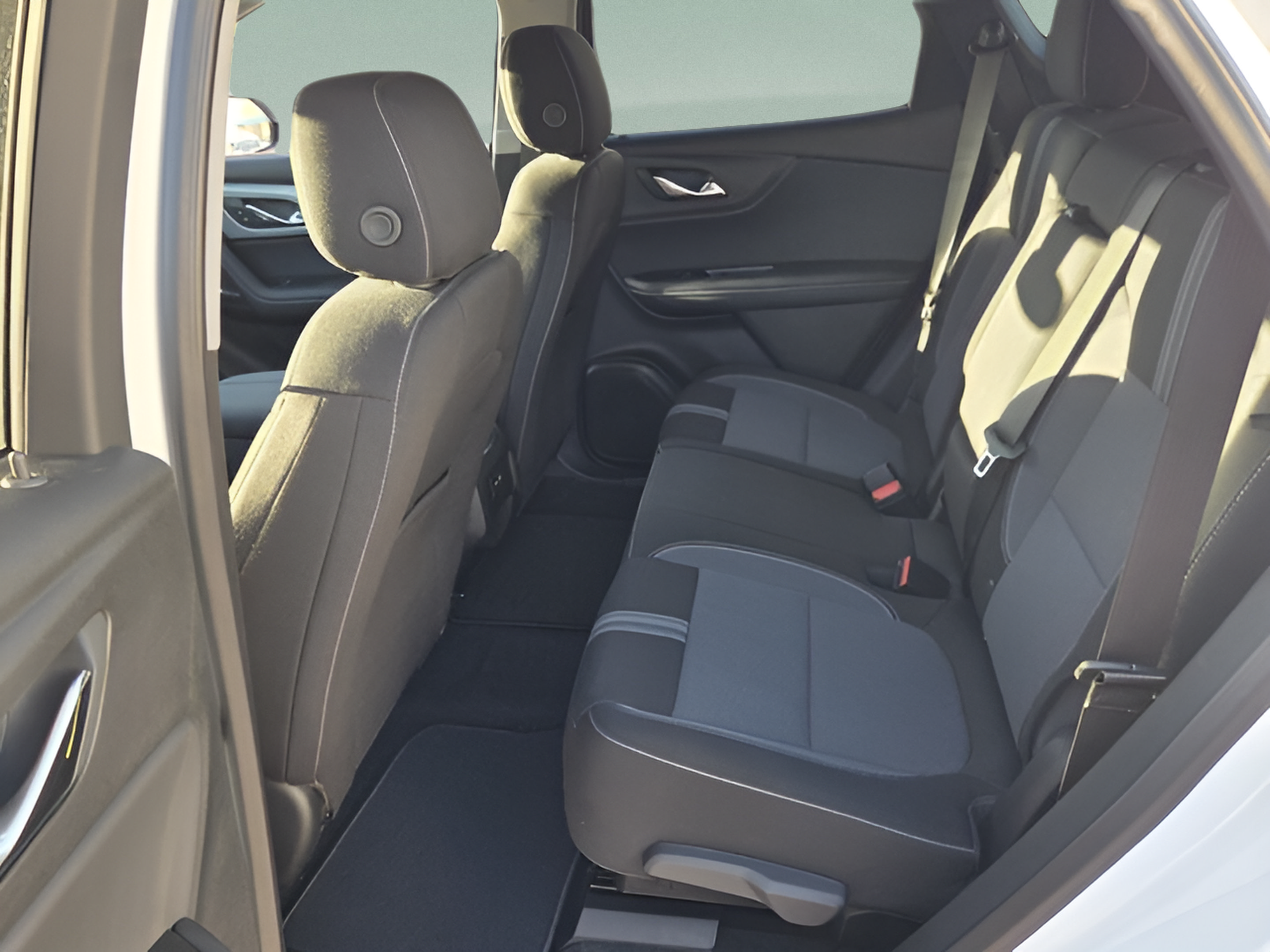 New 2026 Chevrolet Blazer LT w/ Convenience Package FWD image 11