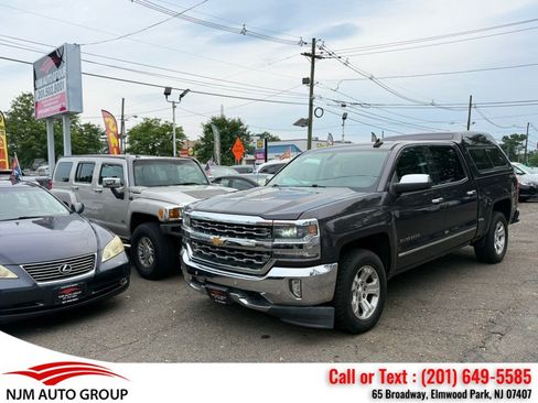 Used 2016 Chevrolet Silverado 1500 LTZ w/ Sport Package AWD/4WD image 4
