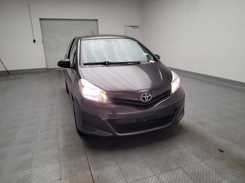 Used 2014 Toyota Yaris L FWD image 14