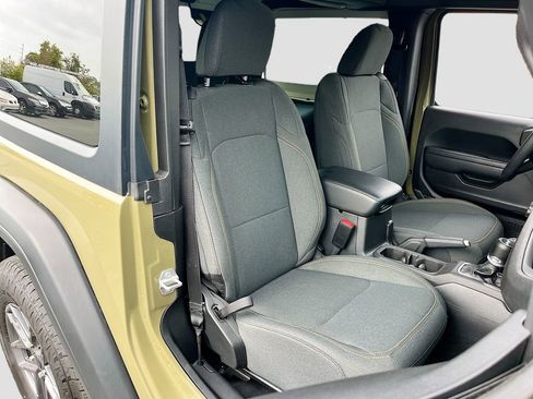 Certified 2025 Jeep Wrangler Sport image 26