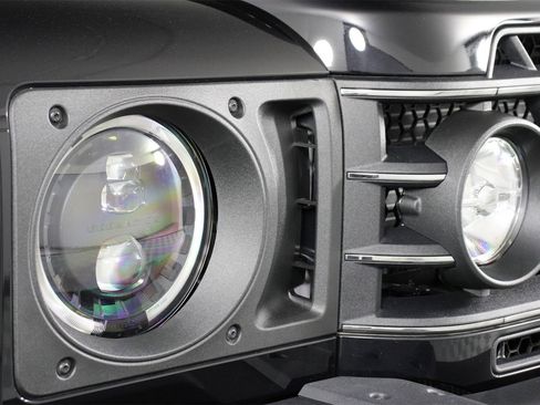 New 2025 INEOS Grenadier Base image 17