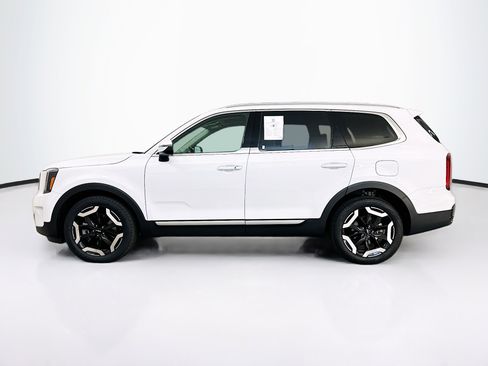 Used 2025 Kia Telluride S AWD/4WD image 4