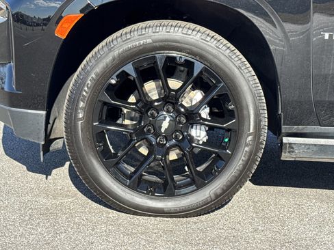 Used 2022 Chevrolet Tahoe Premier image 13