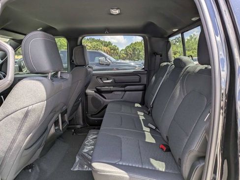 New 2026 RAM 1500 Express AWD/4WD image 13