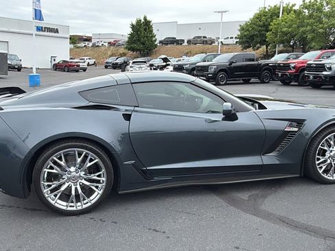 Used 2019 Chevrolet Corvette Z06 RWD image 4