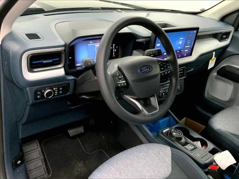 Used 2025 Ford Maverick XLT FWD image 14