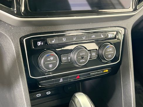 Used 2023 Volkswagen Atlas SE image 15