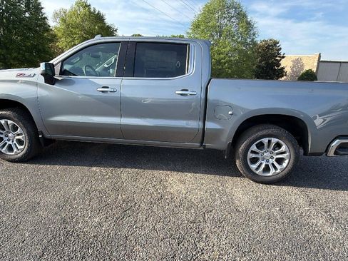 New 2026 Chevrolet Silverado 1500 LTZ w/ LTZ Premium Package AWD/4WD image 8