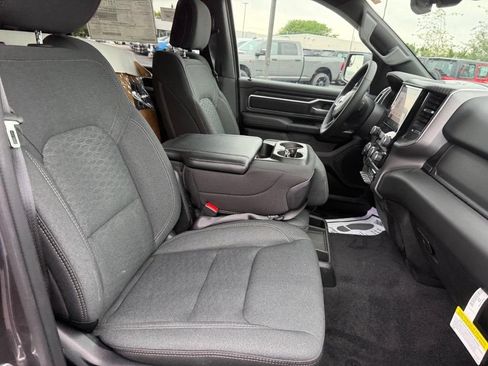 New 2026 RAM 1500 Big Horn AWD/4WD image 7