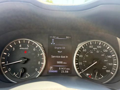 Used 2018 INFINITI Q50 Luxe w/ Essential Package (3.0T Luxe) AWD/4WD image 16