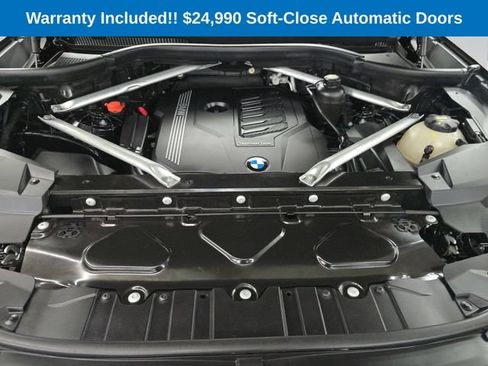 Used 2019 BMW X5 xDrive40i w/ Executive Package AWD/4WD image 13
