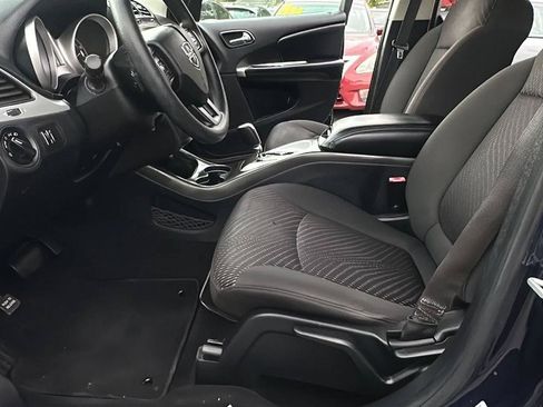 Used 2017 Dodge Journey SE FWD image 24