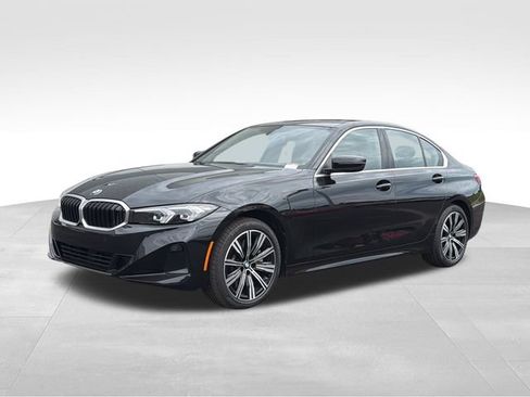 Used 2025 BMW 330i xDrive Sedan AWD/4WD image 3