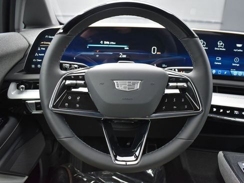 New 2026 Cadillac Optiq Sport 2 image 15