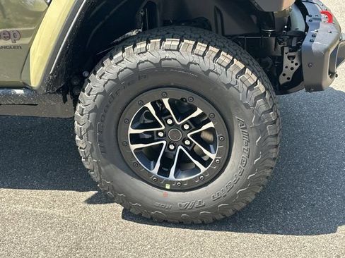 New 2026 Jeep Wrangler Unlimited Rubicon AWD/4WD image 12