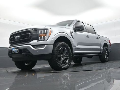 Used 2023 Ford F150 XLT w/ Equipment Group 302A High image 19