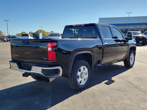 Used 2020 Chevrolet Silverado 2500 LTZ w/ LTZ Premium Package image 6