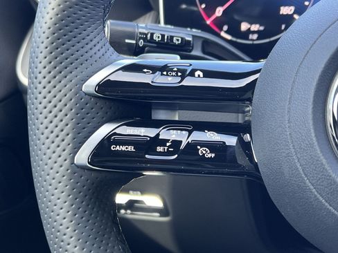 New 2026 Mercedes-Benz GLC 300 4MATIC image 30