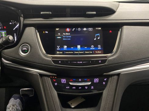Used 2019 Cadillac XT5 Premium Luxury image 35