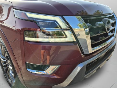Certified 2024 Nissan Armada Platinum w/ Captain's Chairs Package RWD image 39