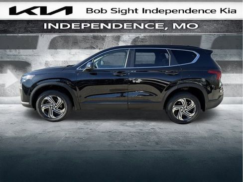 Used 2023 Hyundai Santa Fe SE image 5